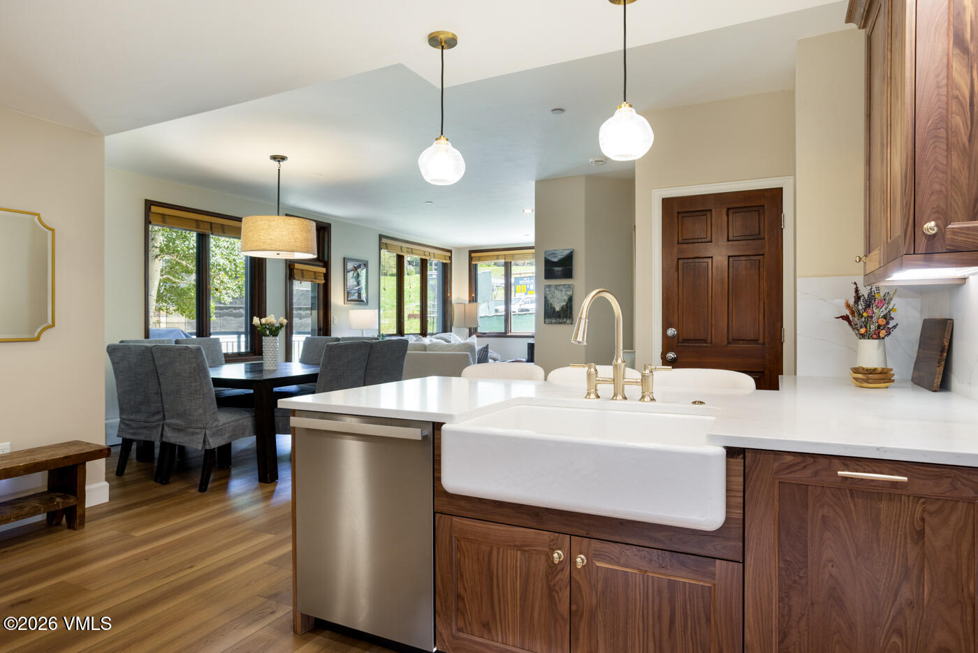 15 Highlands Lane, Unit R204 Beaver Creek, CO 81620 - Photo 8 of 33 Kitchen