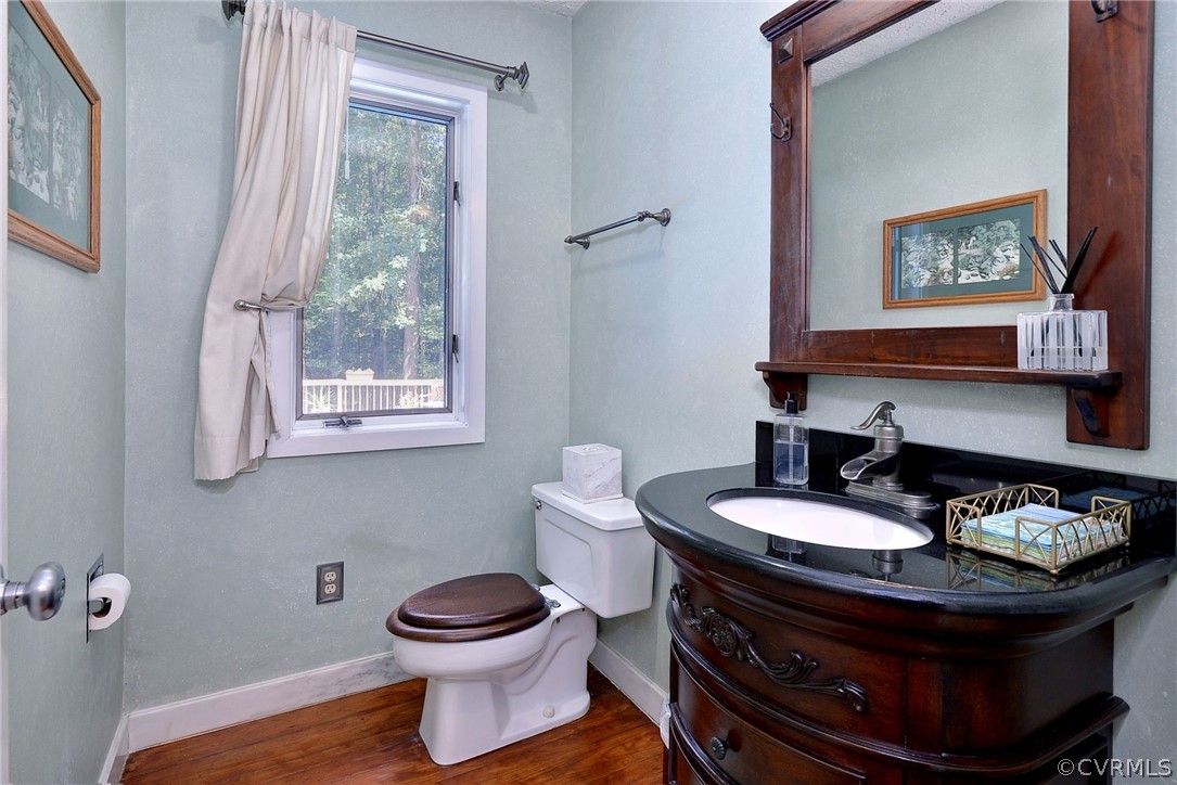207 Stonehouse Road Williamsburg, VA 23188 - Photo 30 of 46 Powder Room