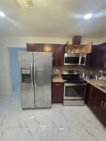 $2,350 | 6231 Northeast 1st Avenue, Unit 2, Miami, FL 33138