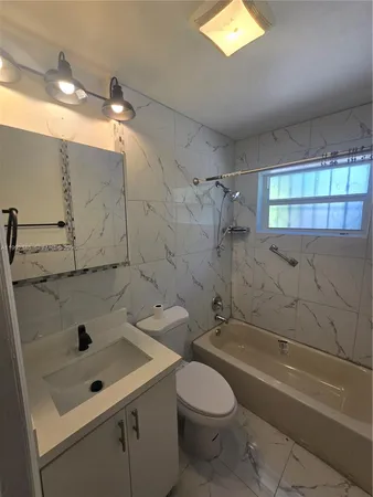 $2,350 | 6231 Northeast 1st Avenue, Unit 2, Miami, FL 33138