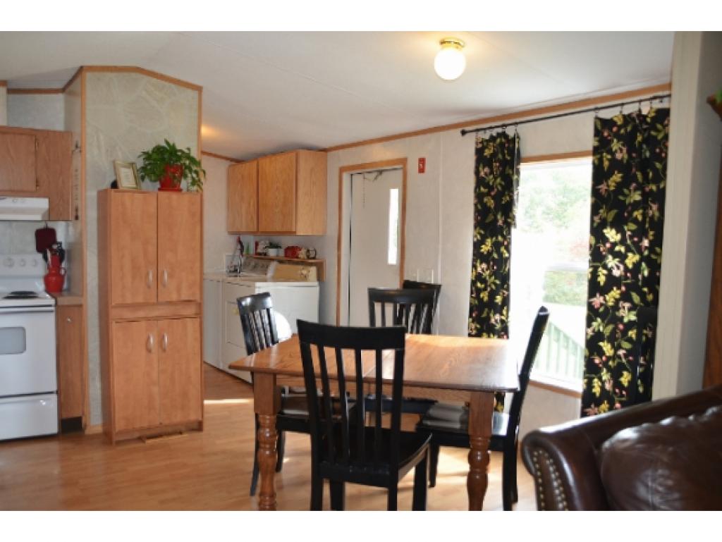 27 Old Chesterfield Road Chesterfield, NH 03462 - Photo 5 of 12