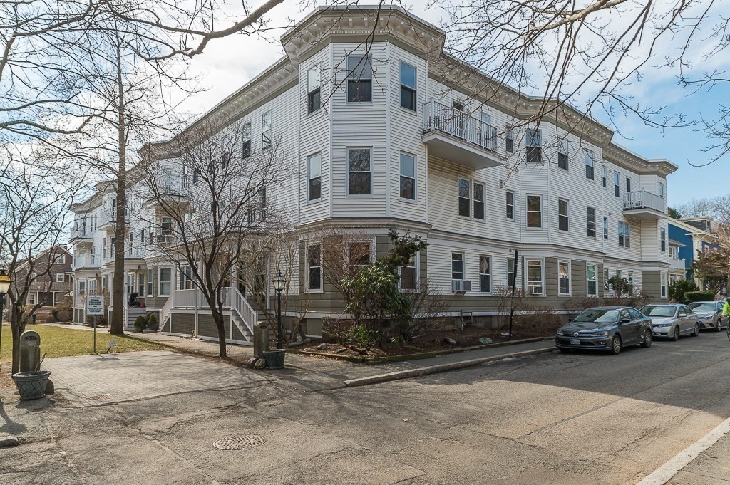 32 Stanton Road, Unit 2 Brookline, MA 02445 - Photo 16 of 24
