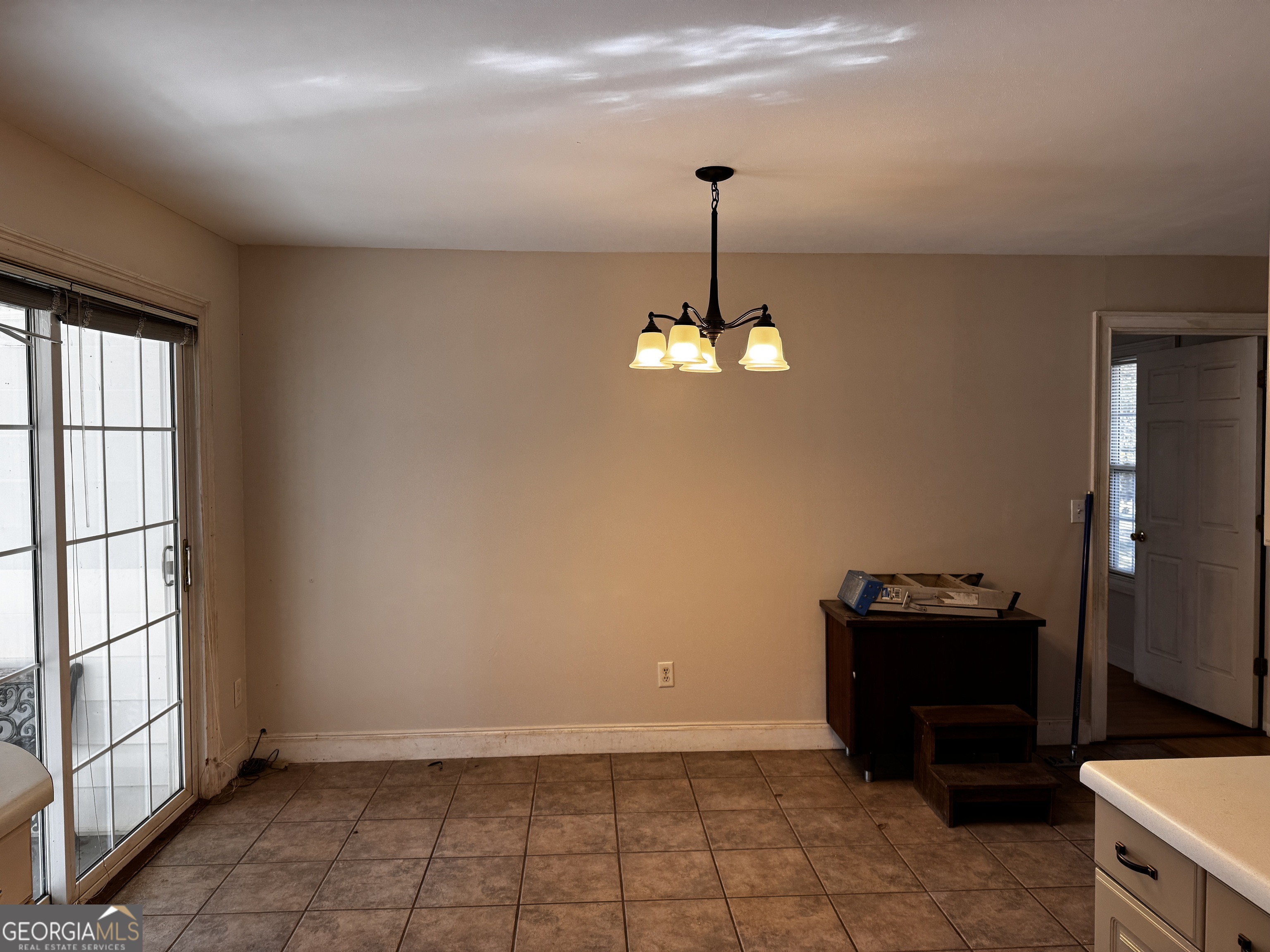 22 Ilene Drive Cleveland, GA 30528 - Photo 24 of 53 a view of empty room with windows