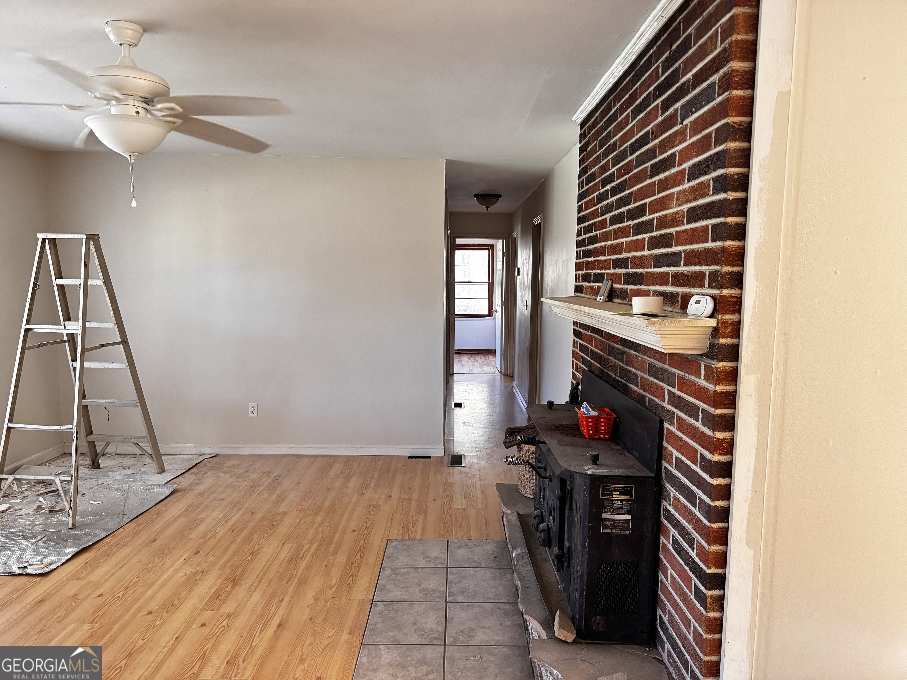 22 Ilene Drive Cleveland, GA 30528 - Photo 33 of 53 a view of a livingroom with furniture and staircase