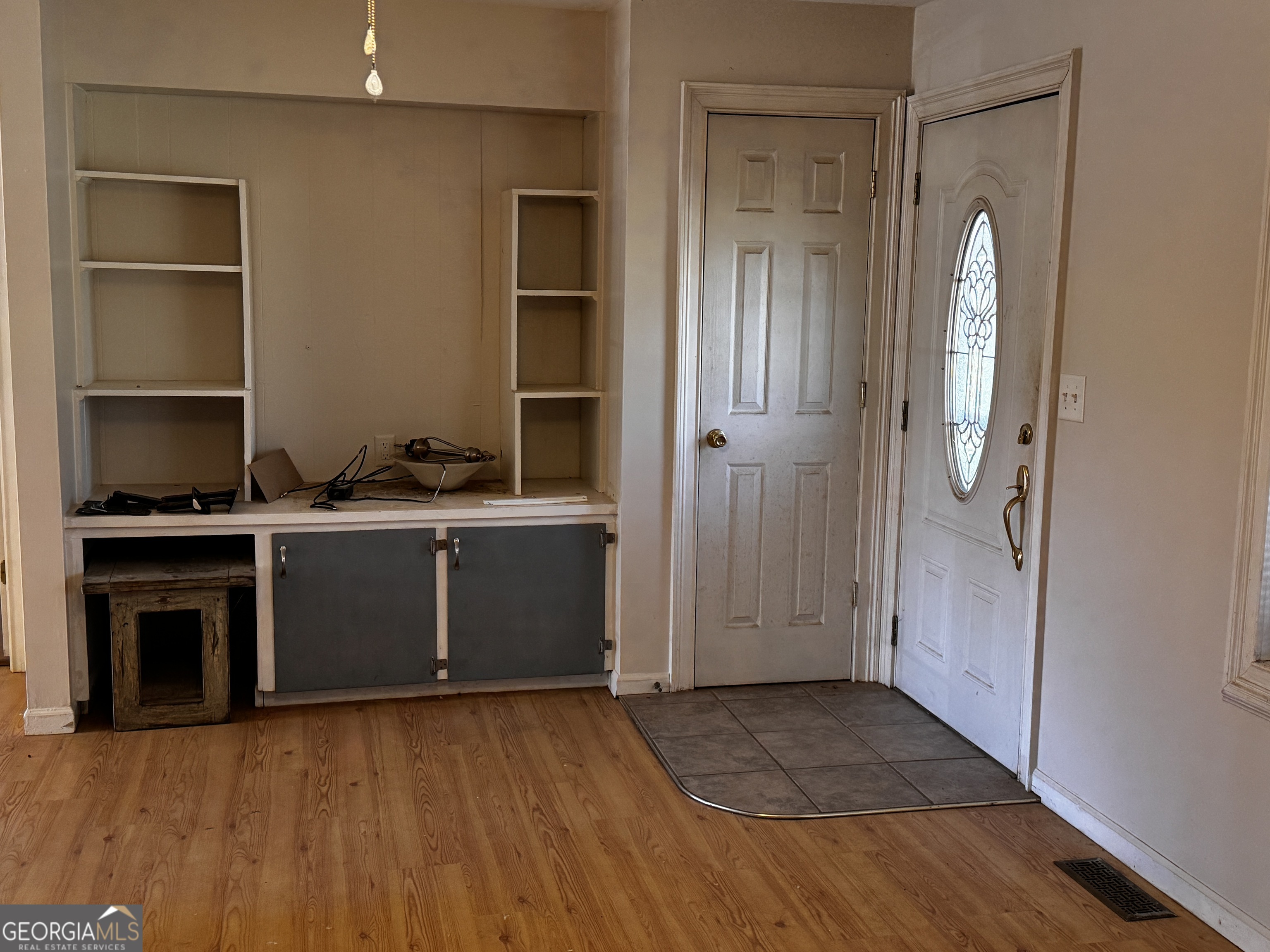 22 Ilene Drive Cleveland, GA 30528 - Photo 36 of 53 a view of empty room with wooden floor and electronic appliances
