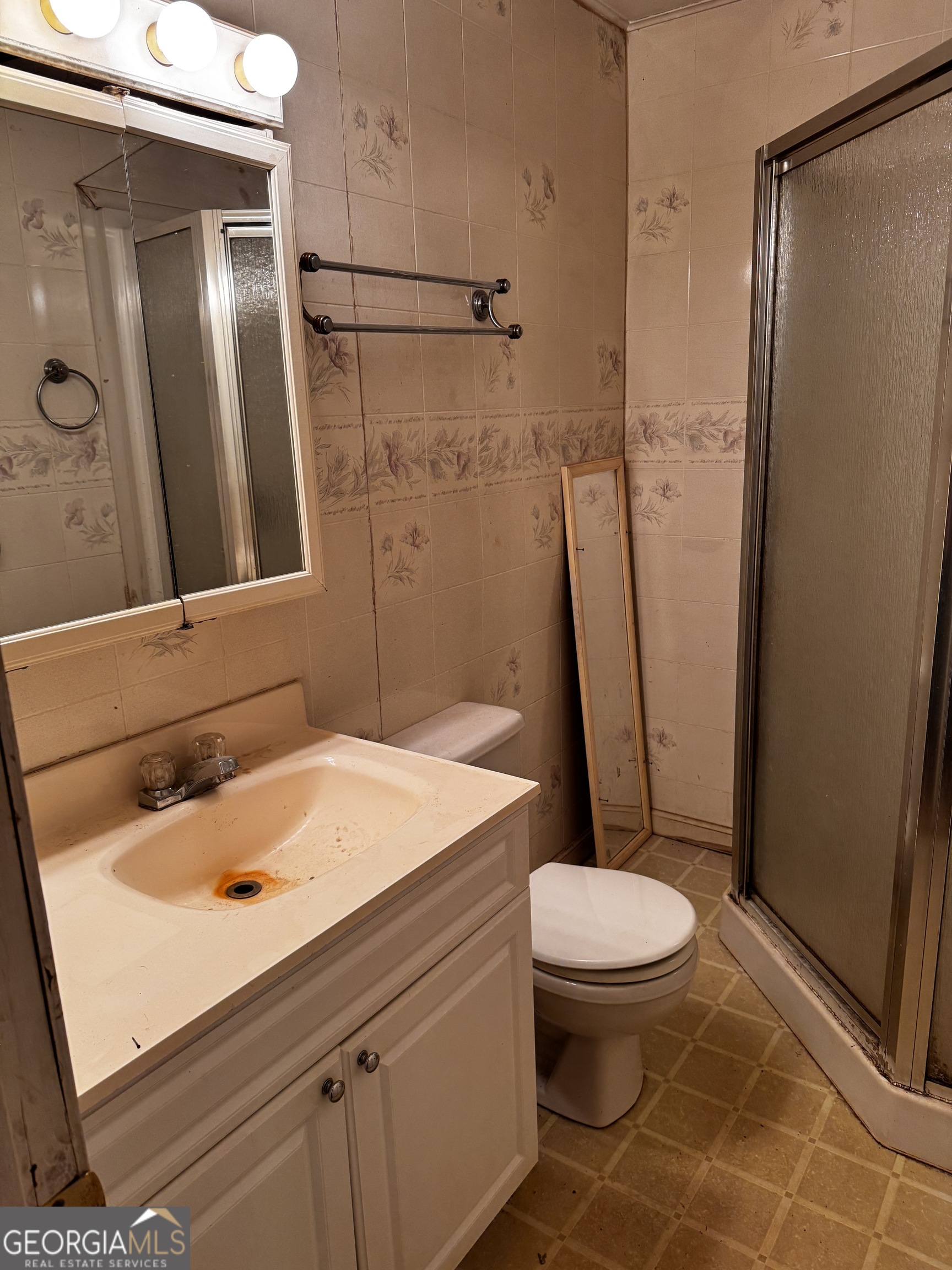 22 Ilene Drive Cleveland, GA 30528 - Photo 49 of 53 a bathroom with a sink a toilet and shower