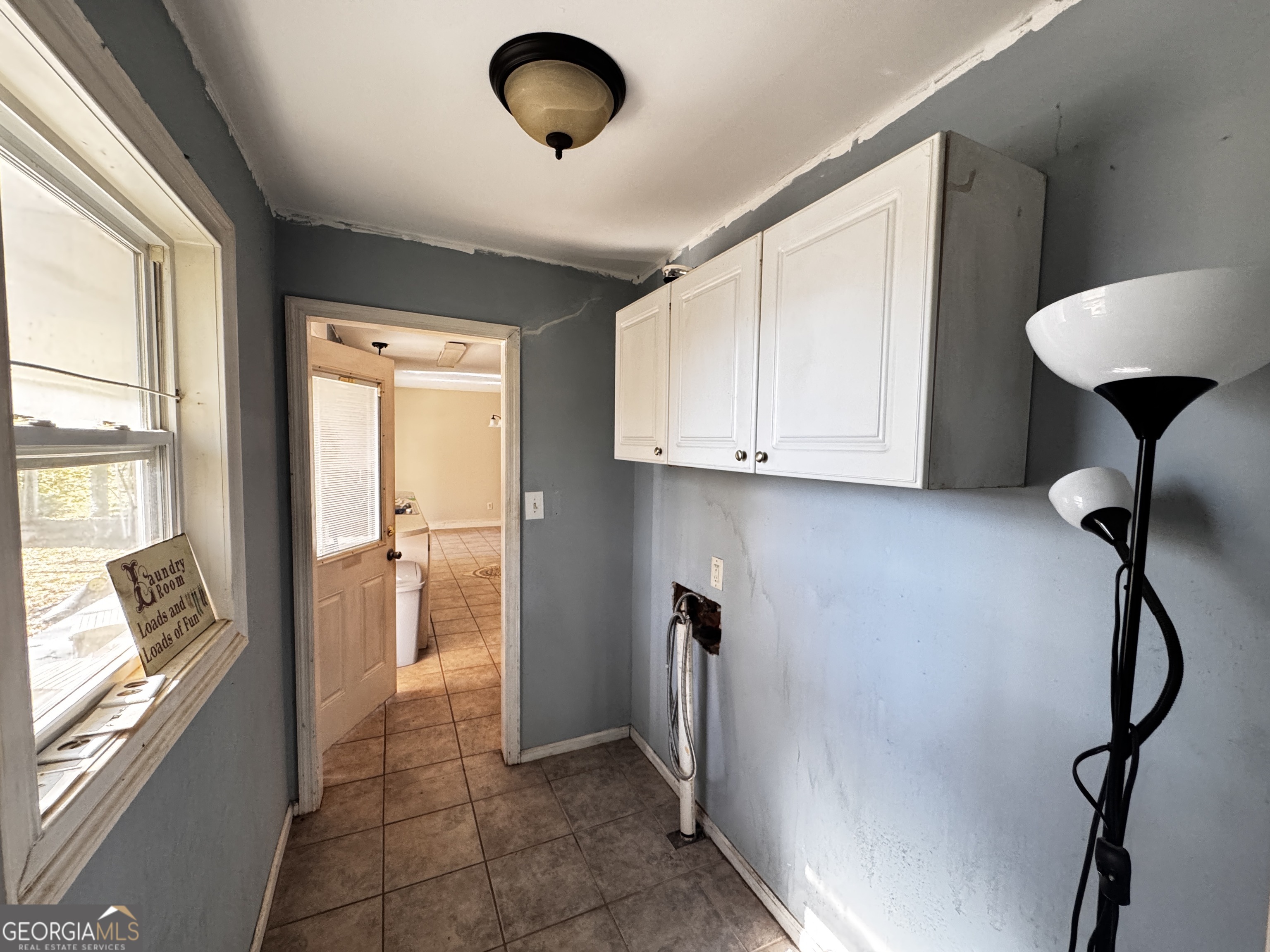 22 Ilene Drive Cleveland, GA 30528 - Photo 51 of 53 a view of a kitchen cabinets and a stove