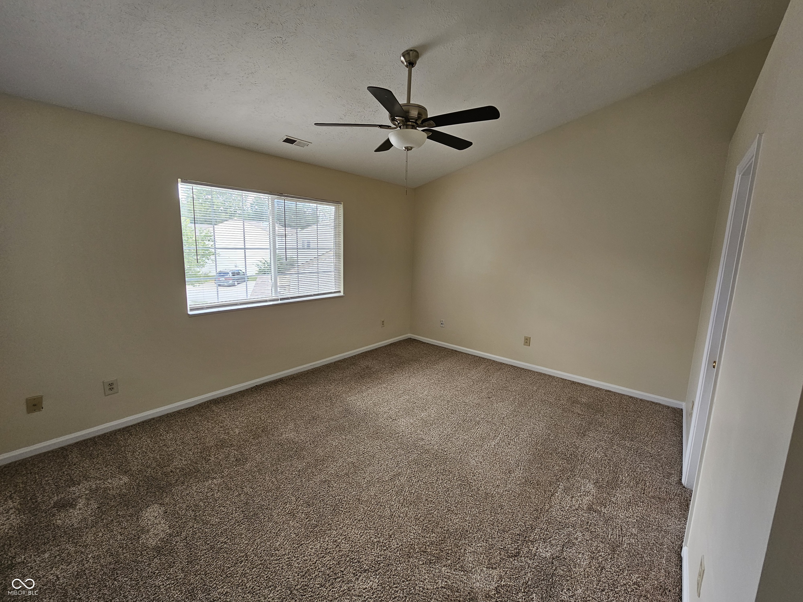 4650 Falcon Run Way Indianapolis, IN 46254 - Photo 15 of 25