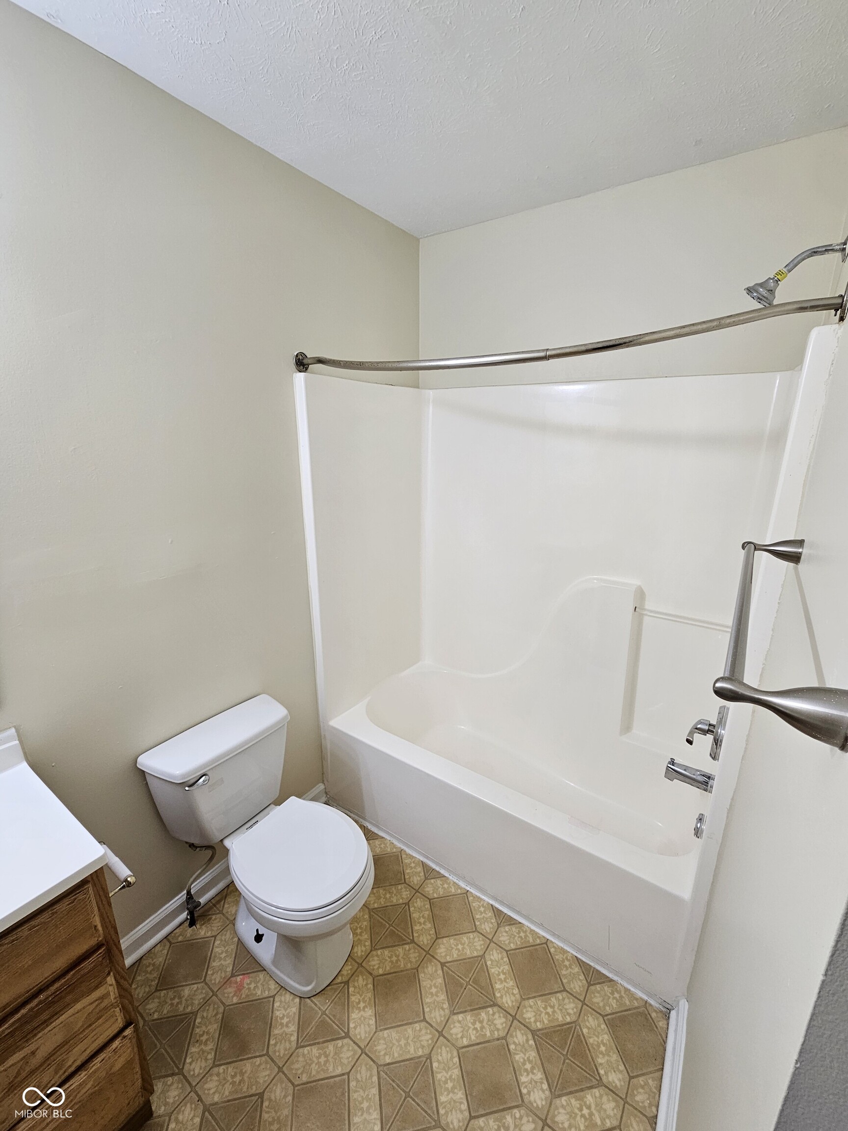 4650 Falcon Run Way Indianapolis, IN 46254 - Photo 21 of 25