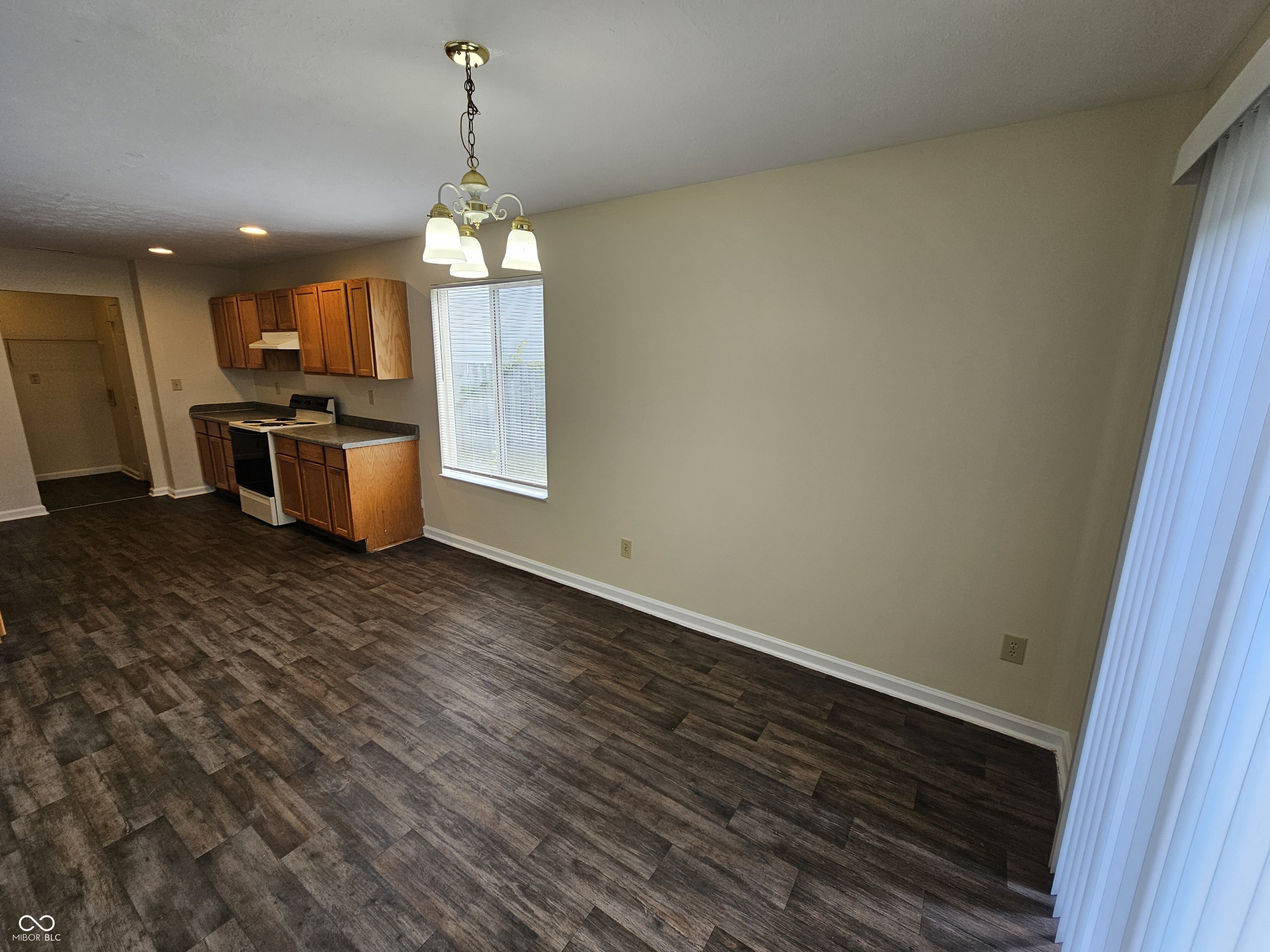 4650 Falcon Run Way Indianapolis, IN 46254 - Photo 6 of 25