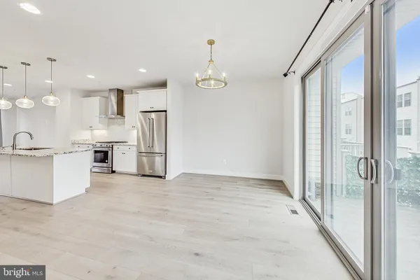 $785,000 | 5038 Oakmoore Drive, Rockville, MD 20852