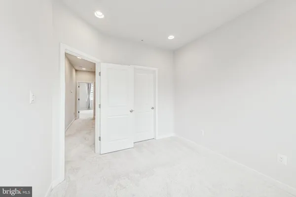 $785,000 | 5038 Oakmoore Drive, Rockville, MD 20852