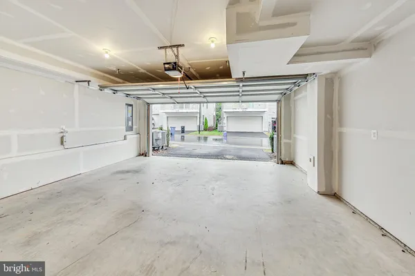 $785,000 | 5038 Oakmoore Drive, Rockville, MD 20852