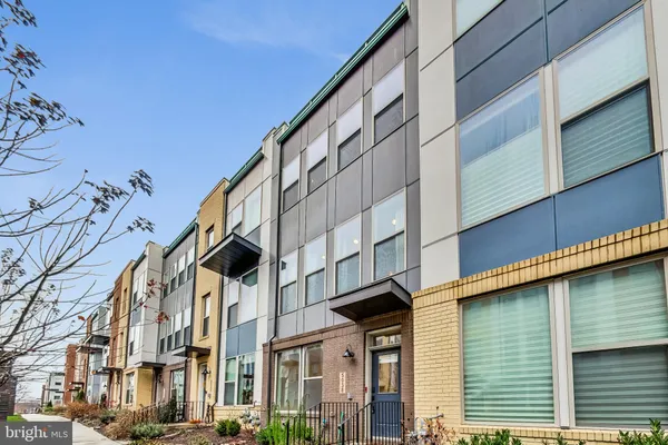 $785,000 | 5038 Oakmoore Drive, Rockville, MD 20852