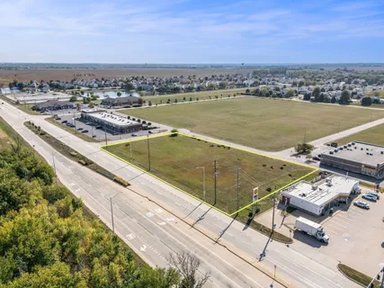 $799,999 | 20711 West Renwick Road, Crest Hill, IL 60403