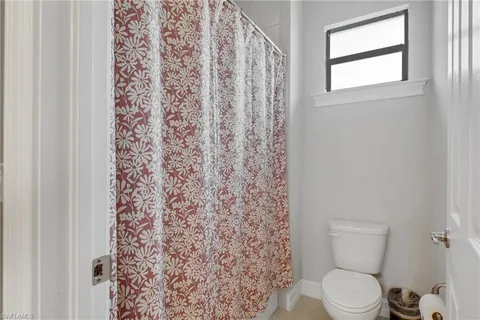 $995,000 | 1511 Mockingbird Drive, Naples, FL 34120