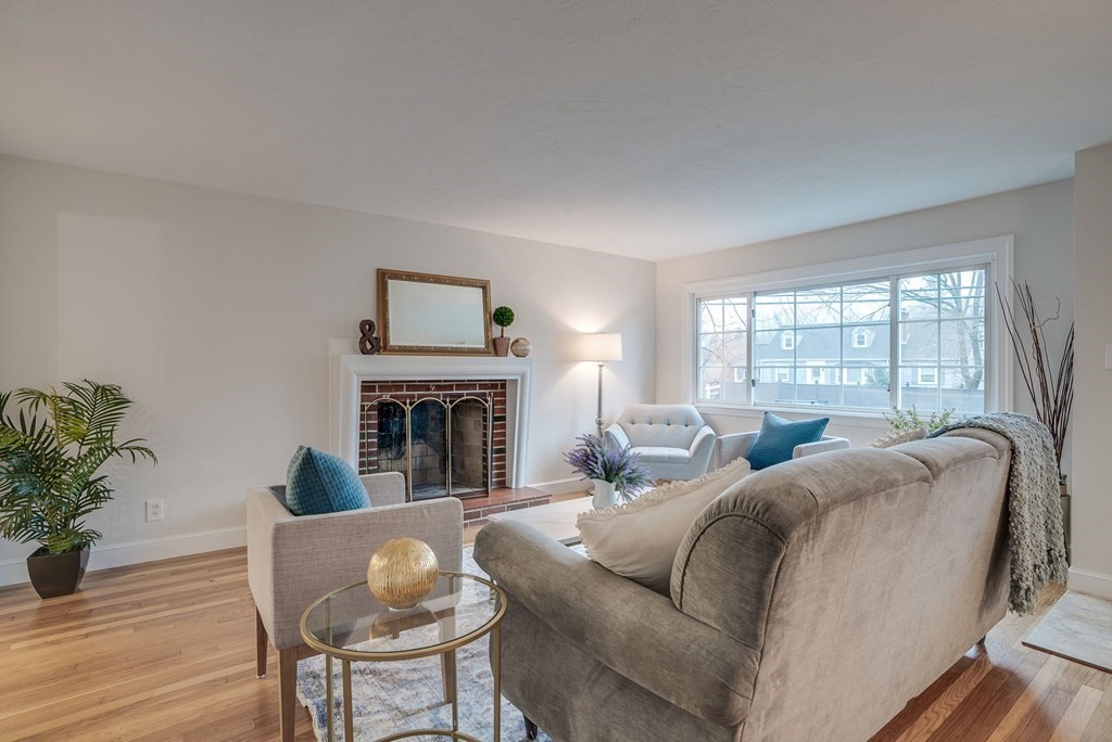 245 North Road Bedford, MA 01730 - Photo 3 of 28 Gallery Image 3