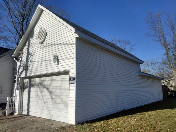 $170,500 | 1201 North 6th Street, Niles, MI 49120