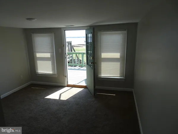 $2,700 | 213 East 2nd Street, New Castle, DE 19720