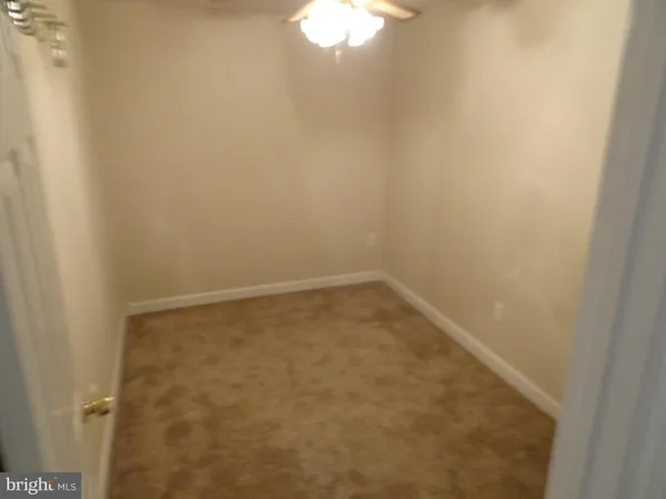 $2,700 | 213 East 2nd Street, New Castle, DE 19720