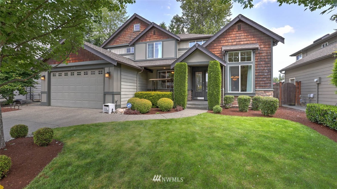 128 Ilwaco Place Southeast Renton, WA 98059 - Photo 1 of 40