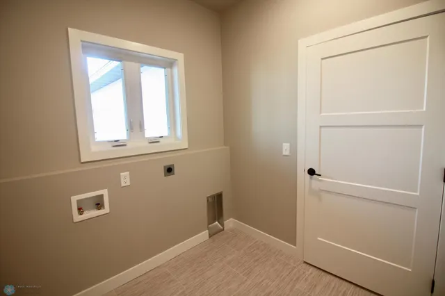 $389,000 | 105 16th Street North, Breckenridge, MN 56520