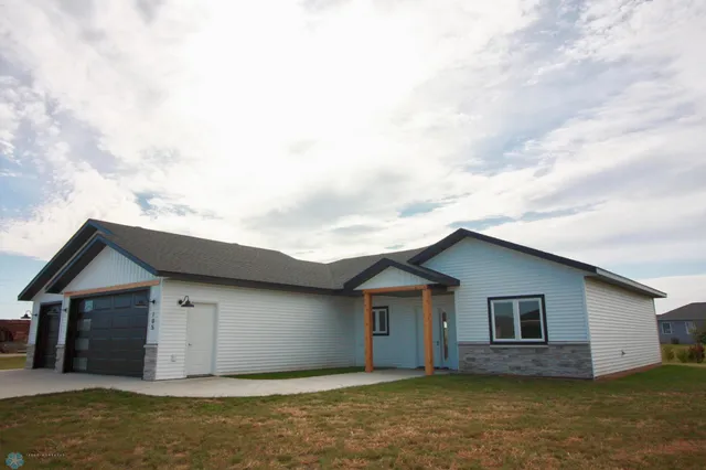 $389,000 | 105 16th Street North, Breckenridge, MN 56520