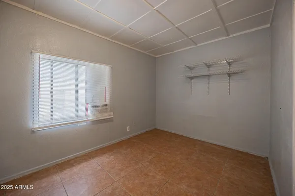 $1,195 | 7513 North 61st Avenue, Glendale, AZ 85301