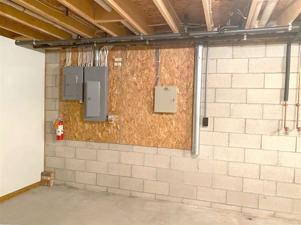 360 West Youngs Ditch Road Bay City, MI 48708 - Photo 19 of 27