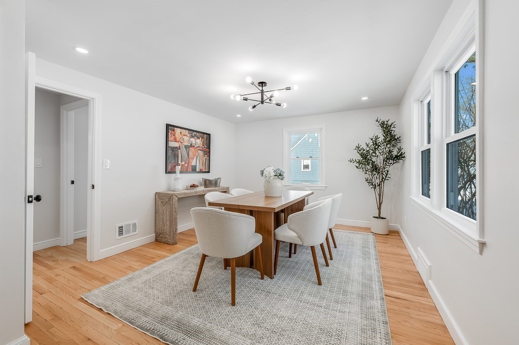 150 Grove Street Reading, MA 01867 - Photo 13 of 39