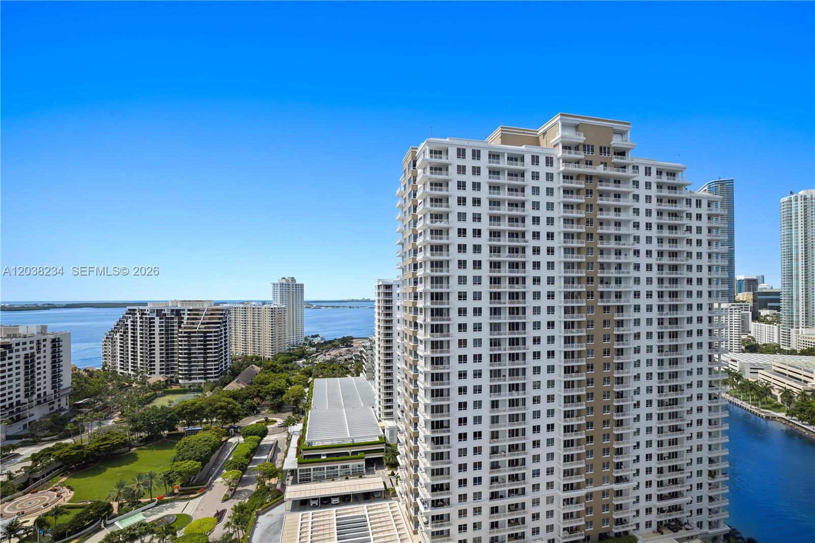 901 Brickell Key Boulevard, Unit 2408 Miami, FL 33131 - Photo 21 of 43