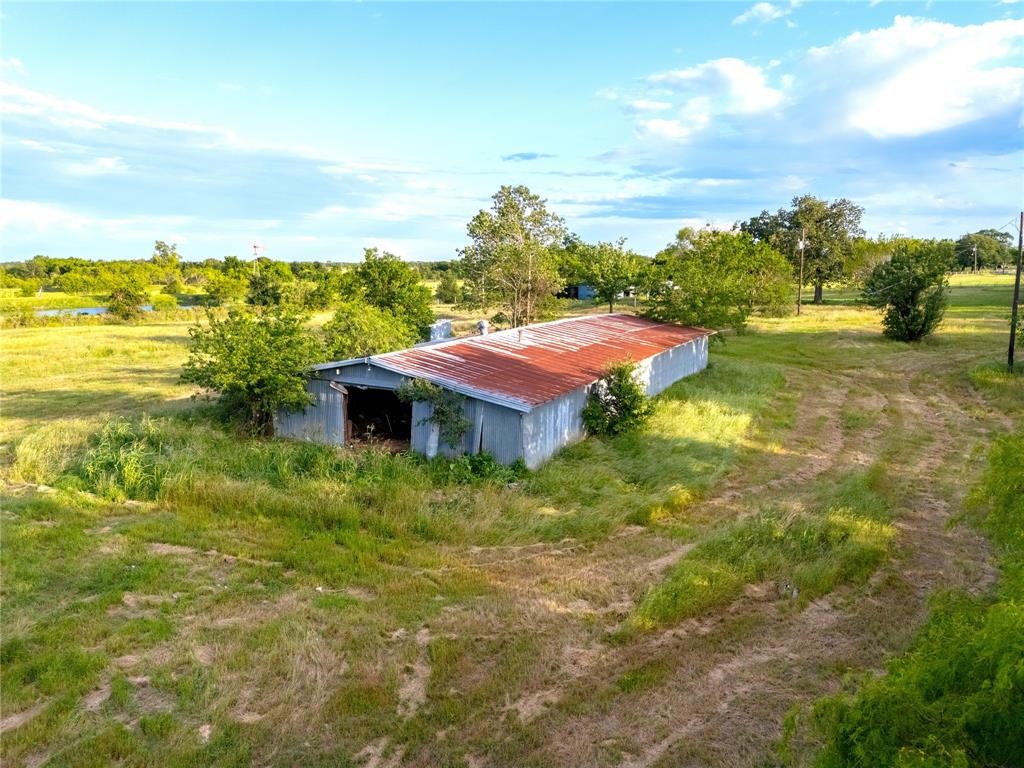 980 North League Ranch Road Waco, TX 76705 - Photo 24 of 39 a view of a yard with an ocean