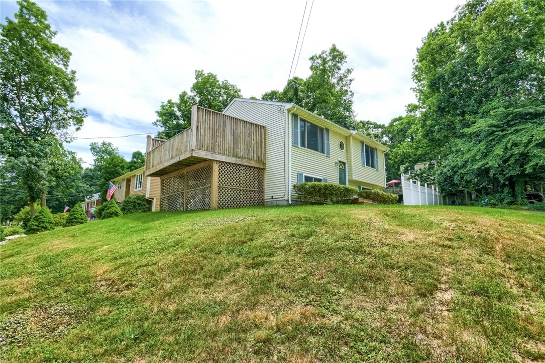 139 Plum Point Road North Kingstown, RI 02874 - Photo 3 of 27 Gallery Image 3