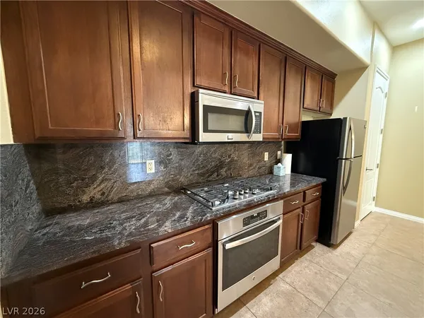 $1,750 | 68 East Serene Avenue, Unit 325, Las Vegas, NV 89123