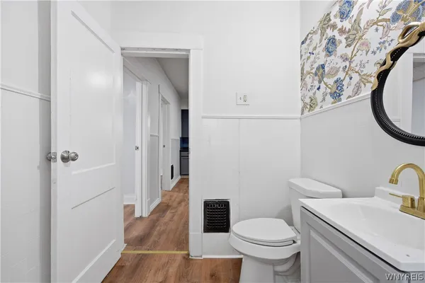 $179,900 | 158 Hagen Street, Buffalo, NY 14215