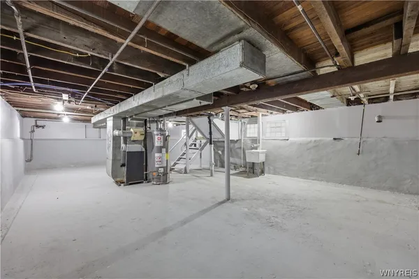 $179,900 | 158 Hagen Street, Buffalo, NY 14215