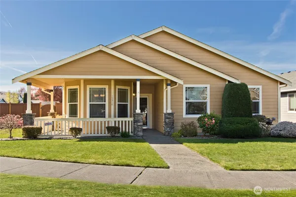 $560,000 | 15316 45th Street East, Sumner, WA 98390