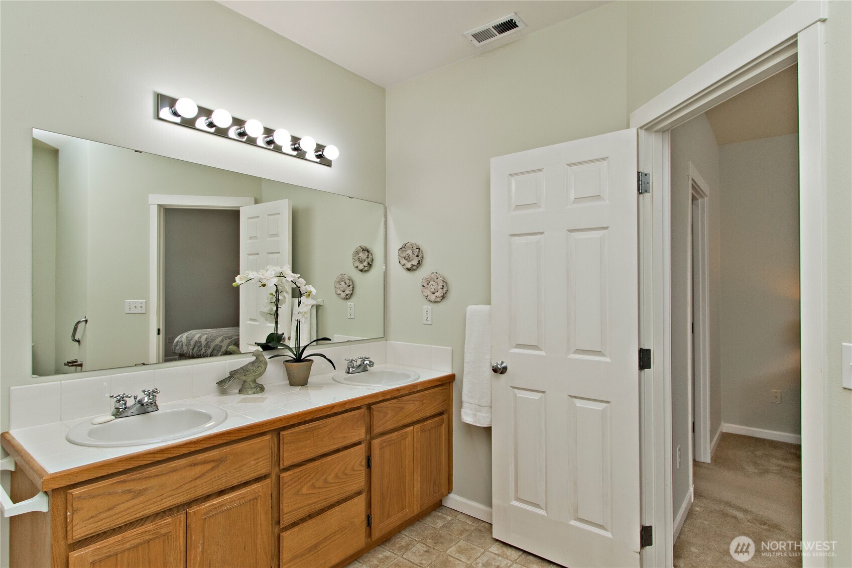 15316 45th Street East Sumner, WA 98390 - Photo 16 of 27