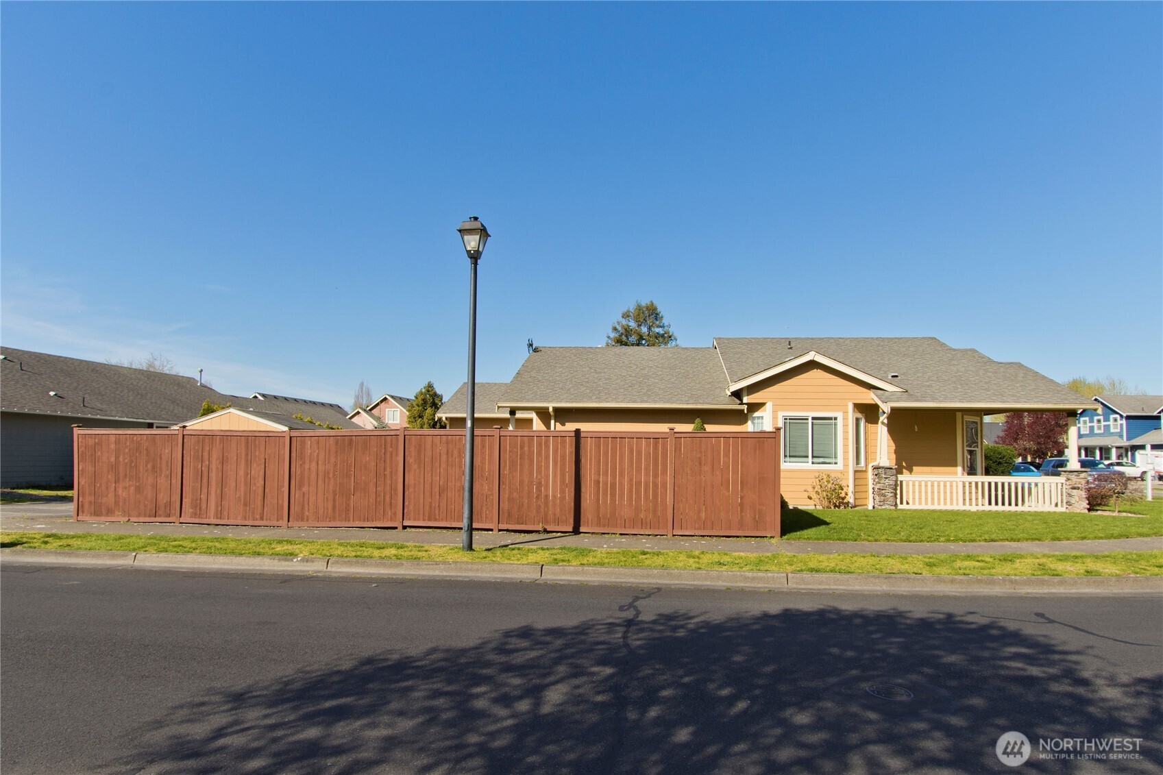 15316 45th Street East Sumner, WA 98390 - Photo 23 of 27