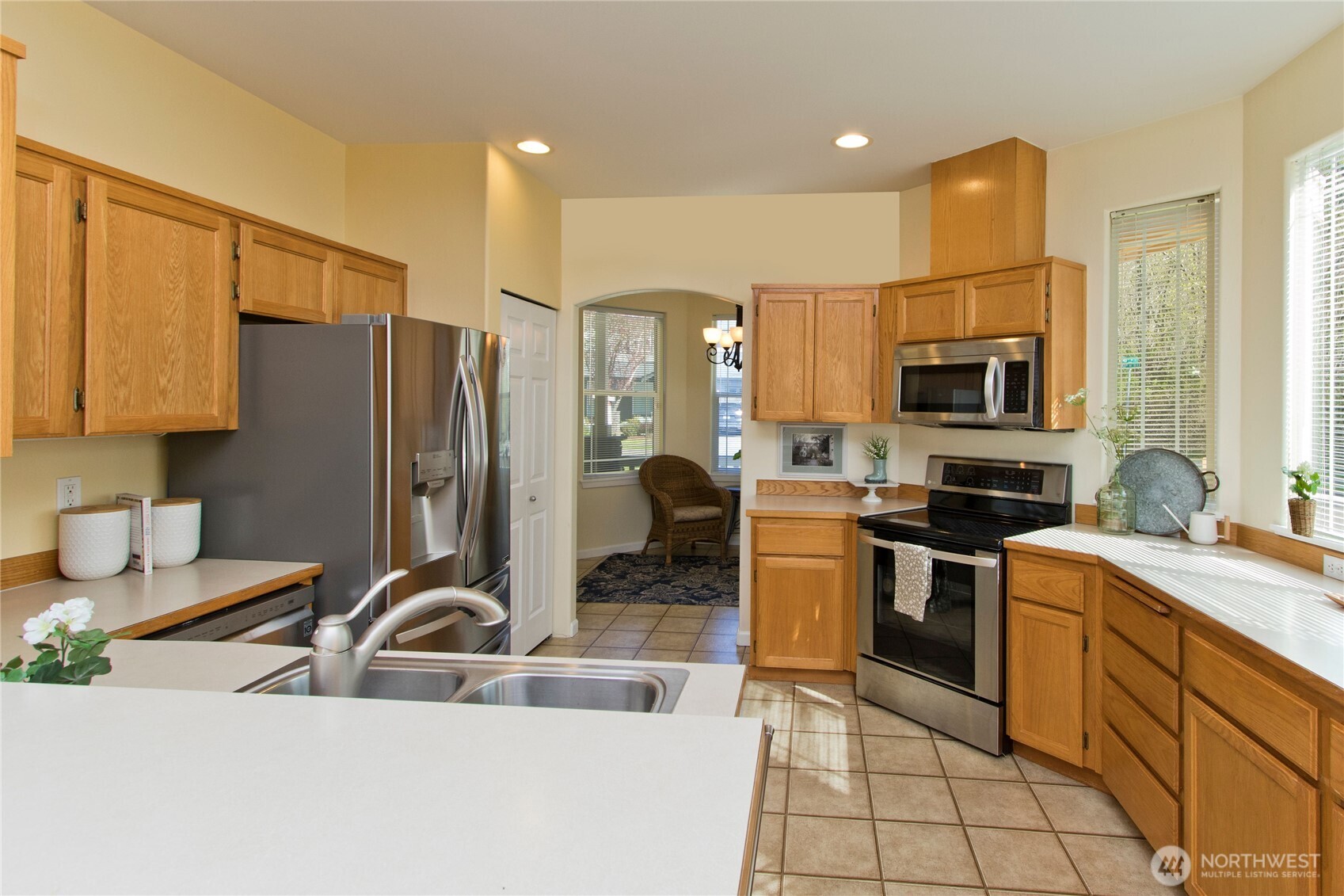 15316 45th Street East Sumner, WA 98390 - Photo 7 of 27