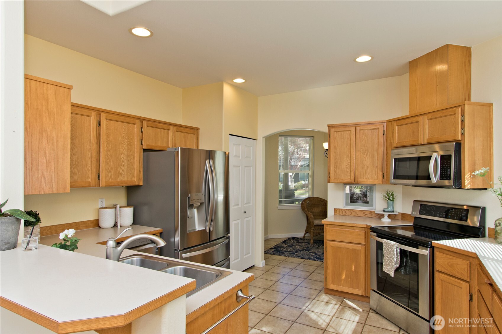 15316 45th Street East Sumner, WA 98390 - Photo 8 of 27