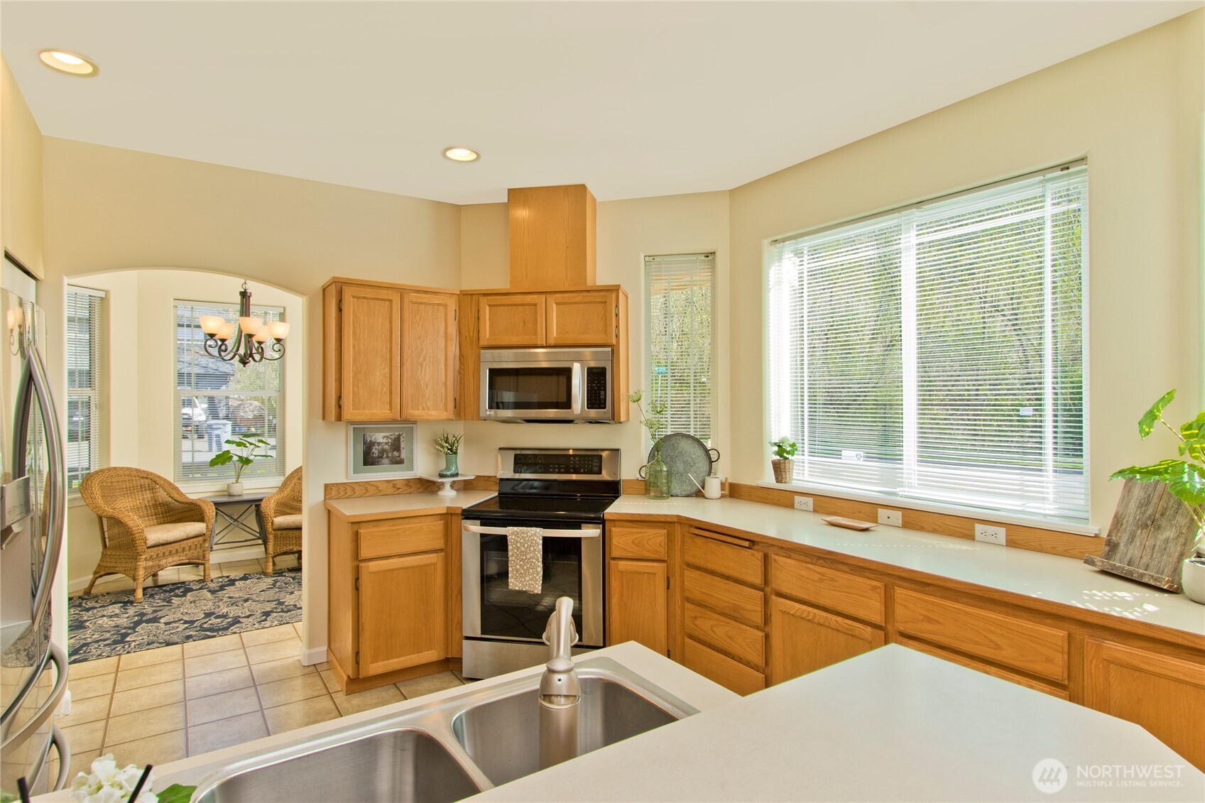 15316 45th Street East Sumner, WA 98390 - Photo 9 of 27