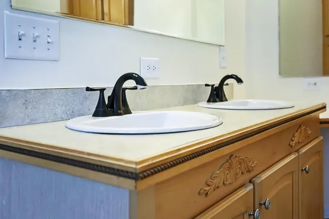 $675,000 | 153 Willow Brook Way, Cordesville, SC 29434