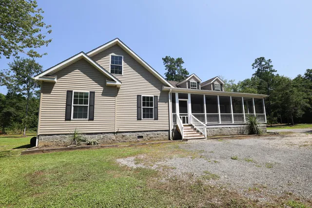 $675,000 | 153 Willow Brook Way, Cordesville, SC 29434