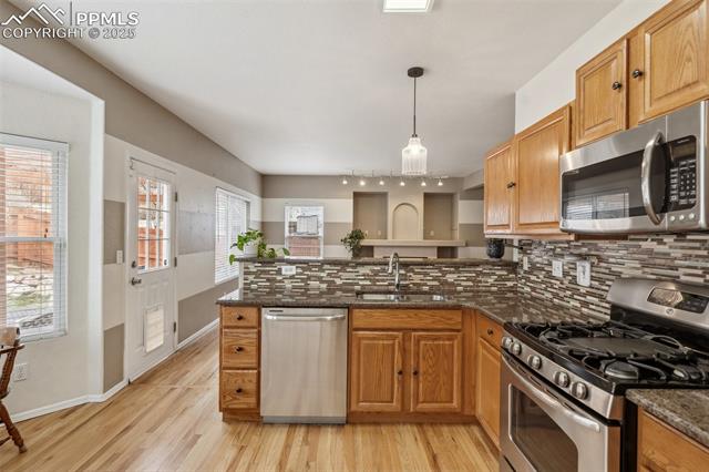 7640 Julynn Road Colorado Springs, CO 80919 - Photo 9 of 40