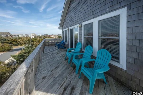 $975,000 | 26204 Jolly Roger Road, Unit 20, Salvo, NC 27982