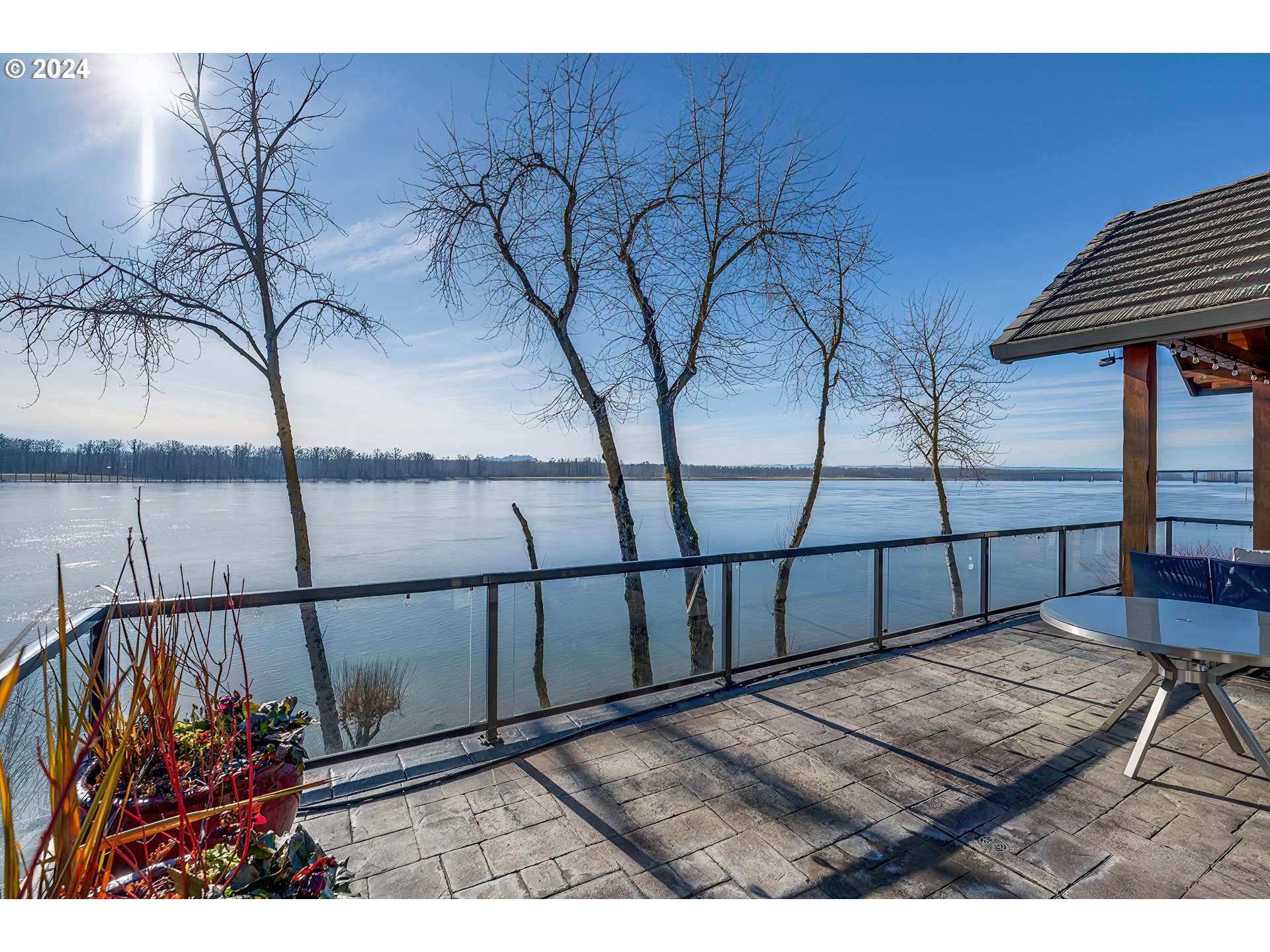 15421 Southeast Rivershore Drive Vancouver, WA 98683 - Photo 16 of 39