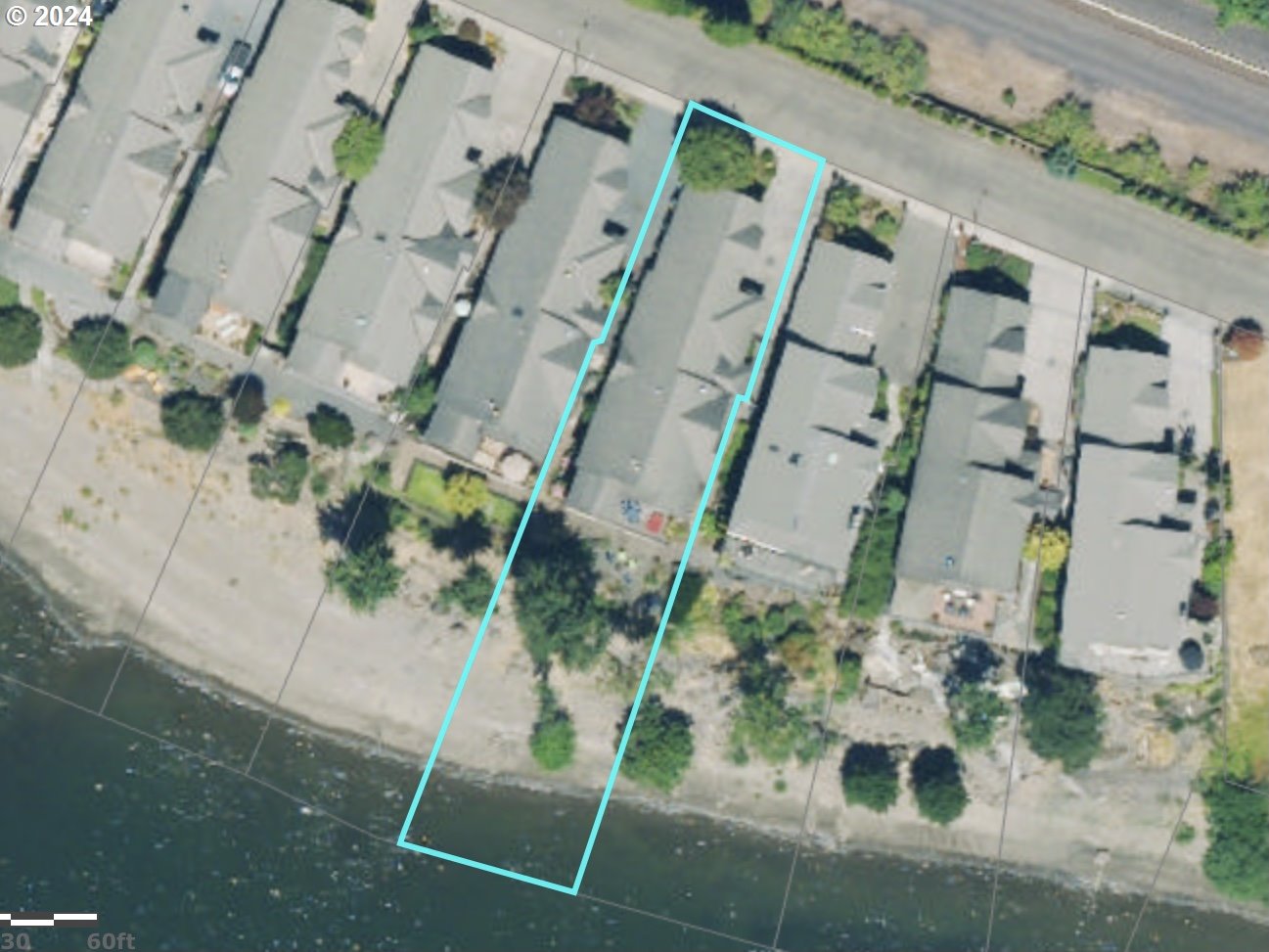 15421 Southeast Rivershore Drive Vancouver, WA 98683 - Photo 39 of 39 an aerial view of a backyard