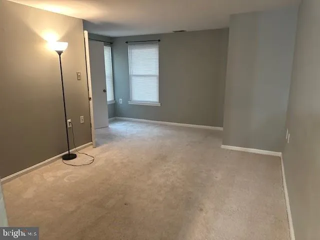 $2,500 | 4308 Pembrook Village Drive, Unit 6, Alexandria, VA 22309