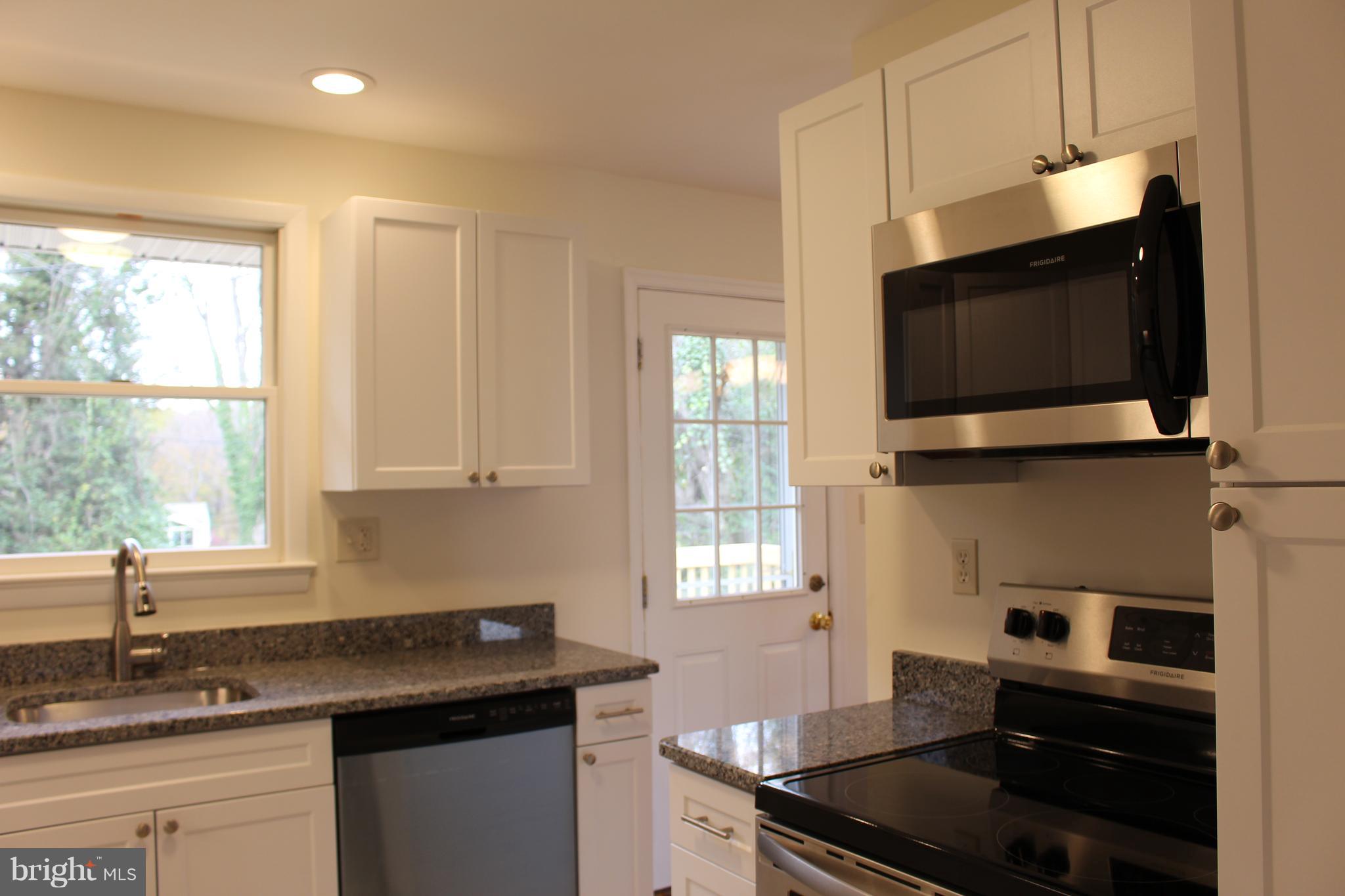 6722 Amherst Road Bryans Road, MD 20616 - Photo 7 of 39